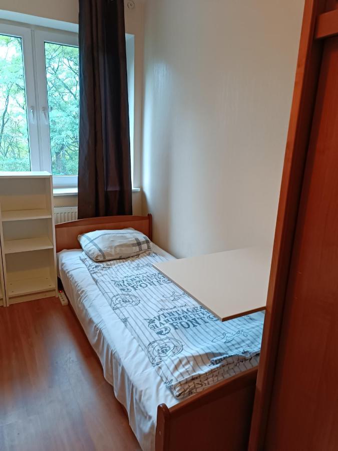 Hostel Sunrise Liwska Warsawa Bagian luar foto